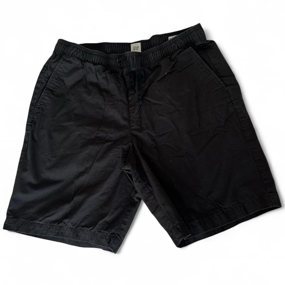 GAP Men's Classic Black Shorts